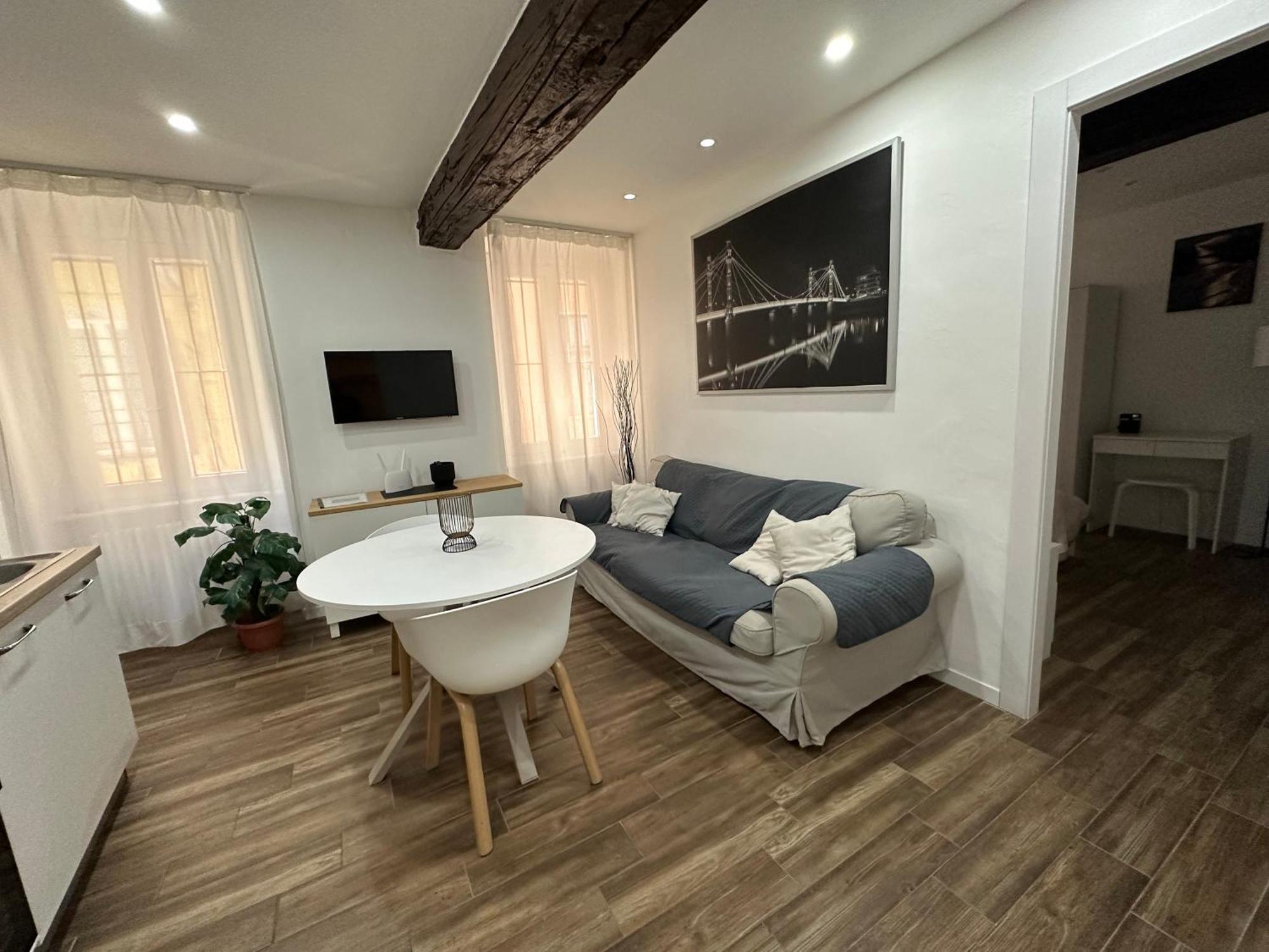 Residenza Castellazzo Appartement Ivrea Buitenkant foto